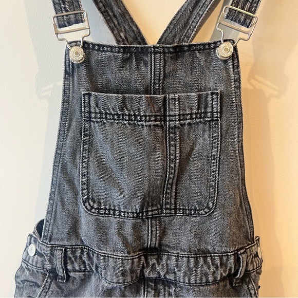 Forever 21 Black Denim Overalls - Picture 3 of 7